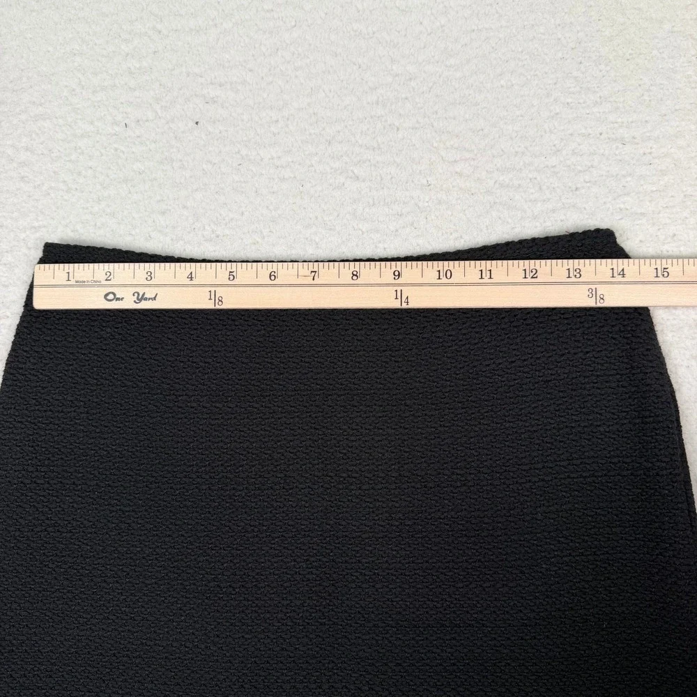 St.‎ John Pencil Skirt Women Petite Black Santana Knit Textured Professional